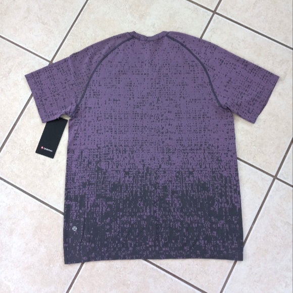 Lululemon Metal Vent Tech Short Sleeve 2.0 Cube Calibrate Purple Blossom L - Picture 4 of 10